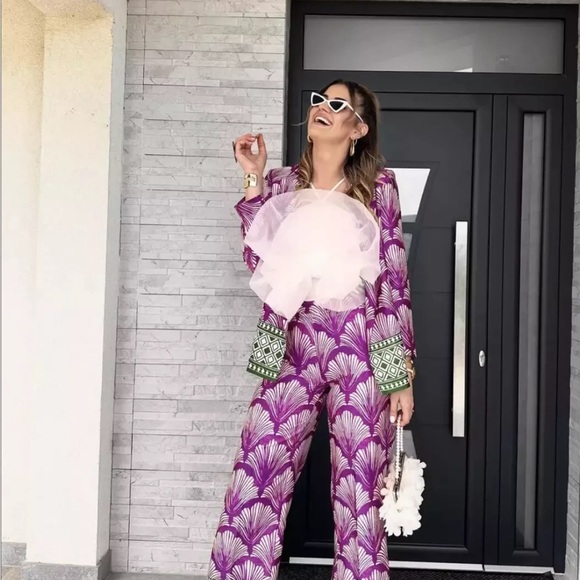 Zara satin effect straight printed pants - Picture 3 of 6